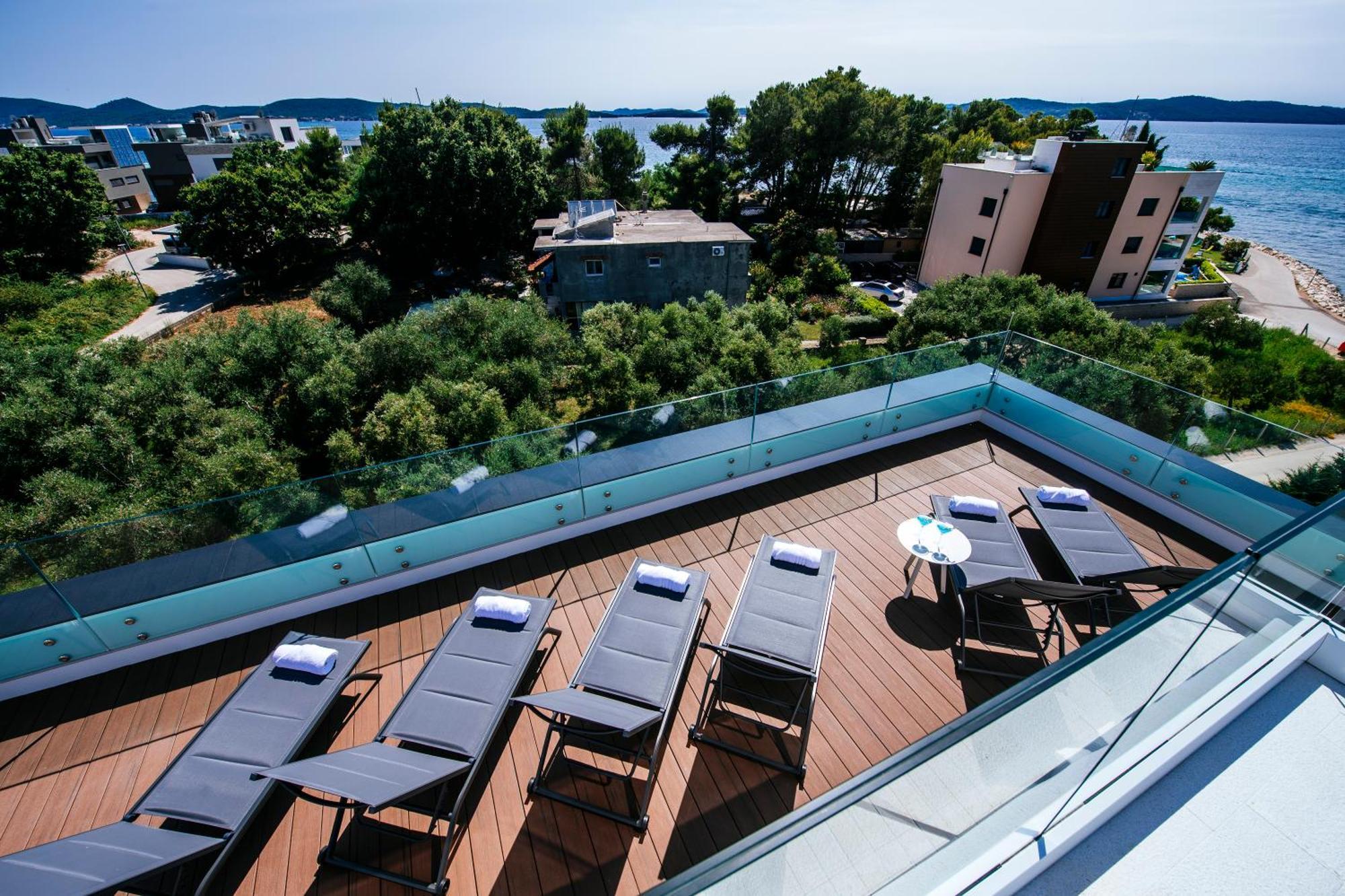 Crystal Holiday Residence II Sukosan Exterior photo